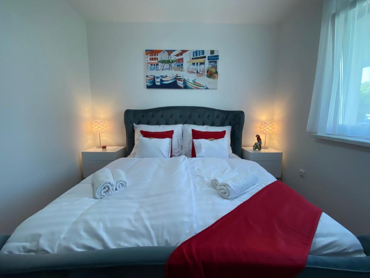 Sunshine Homes Zamárdi Εξωτερικό φωτογραφία
